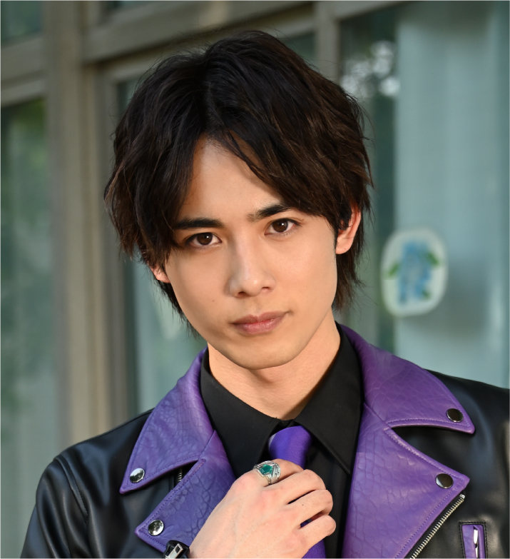 黒鋼スパナ役 藤林泰也