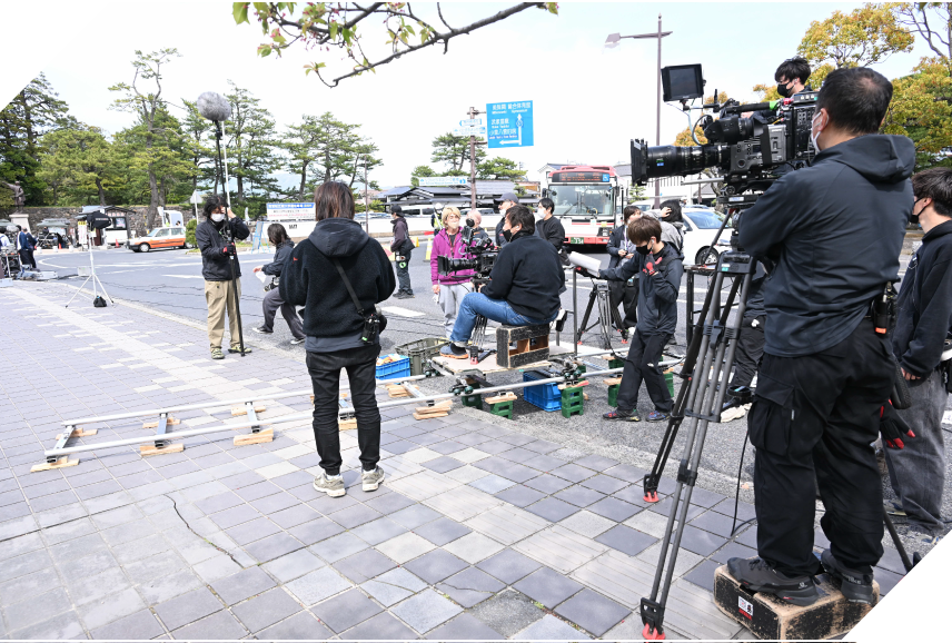 県庁周辺で大規模ロケが行われた！