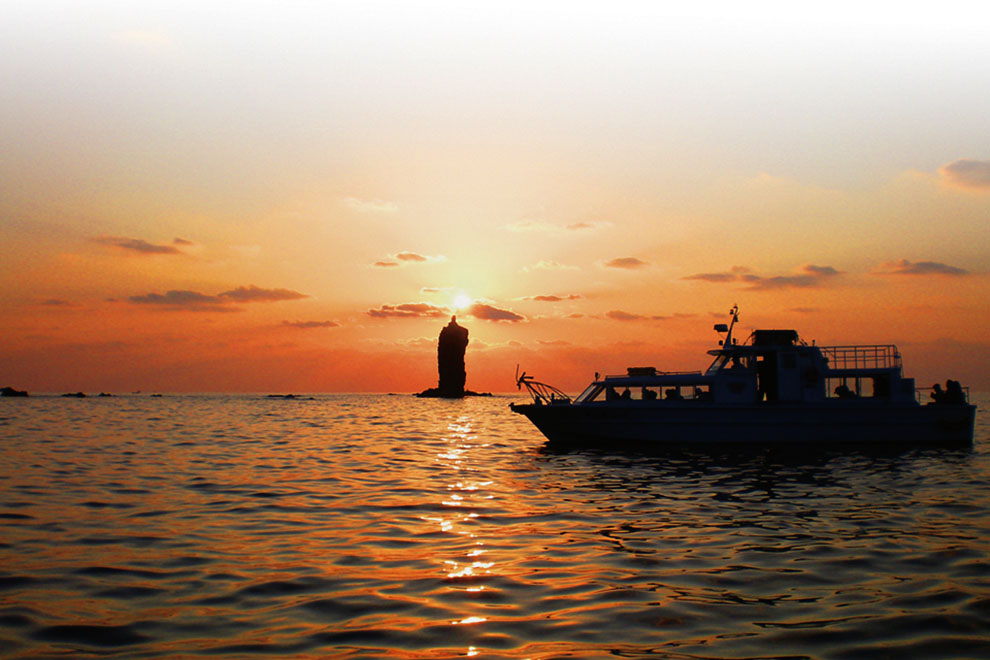 Rosoku Jima Sightseeing Boats