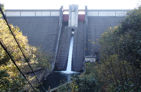 山佐ダム