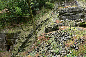 釜屋間歩