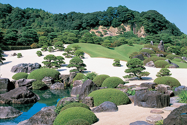 足立美術館　白砂青松庭