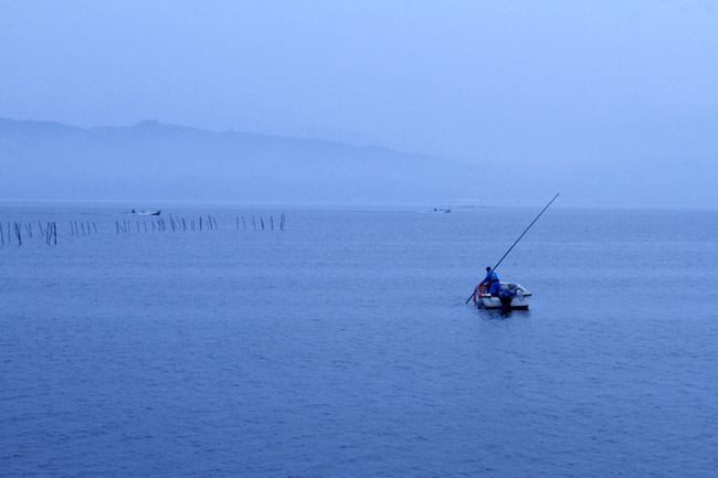 宍道湖　しじみ漁の景色