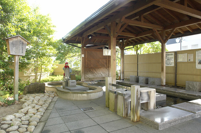 松江しんじ湖温泉駅の足湯