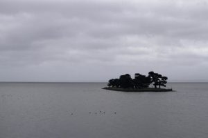 宍道湖の景色（曇り