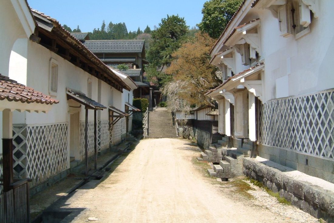 田部家土蔵群