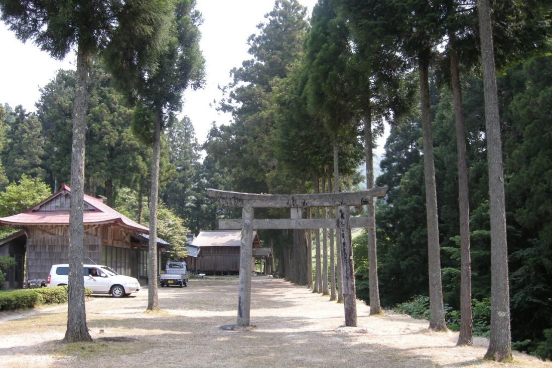 飯石神社