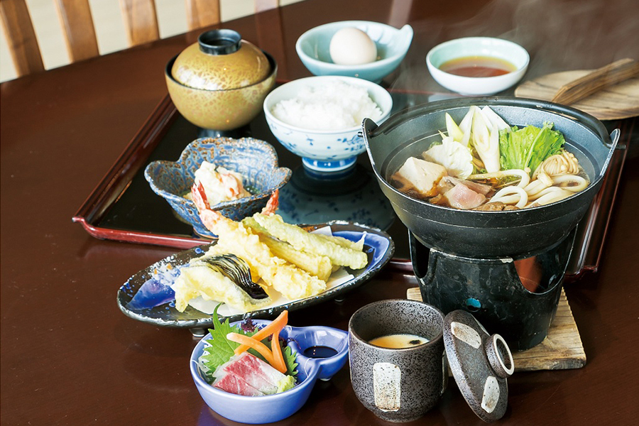 道の駅　むいかいち温泉（産直物産館やくろ、温泉ゆ･ら･ら）