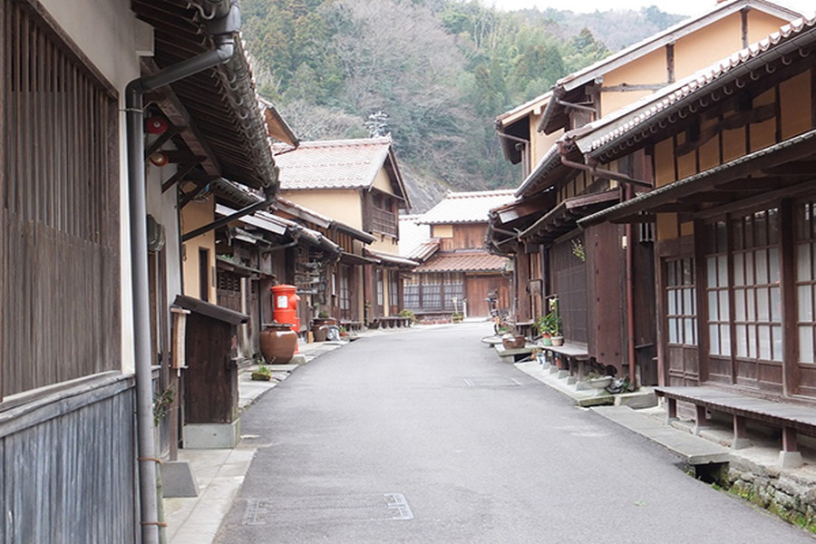 石見銀山観光ワンコインガイド（大森の町並みコース）