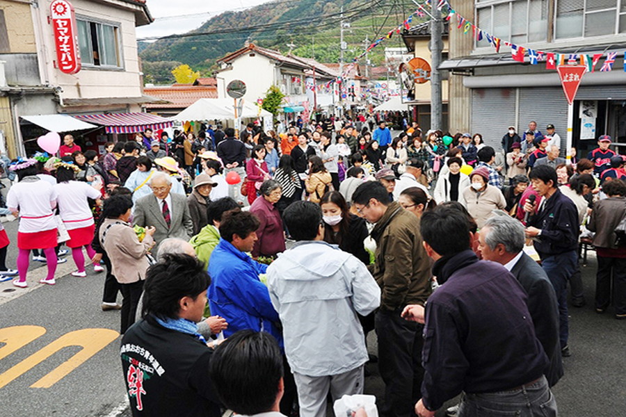みさとふるさと祭