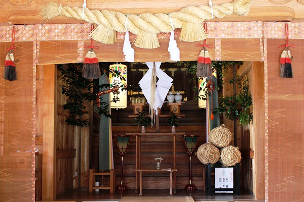 机崎神社