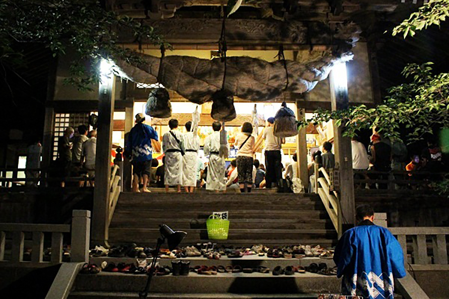 温泉津温泉　龍御前神社　石見神楽定期公演