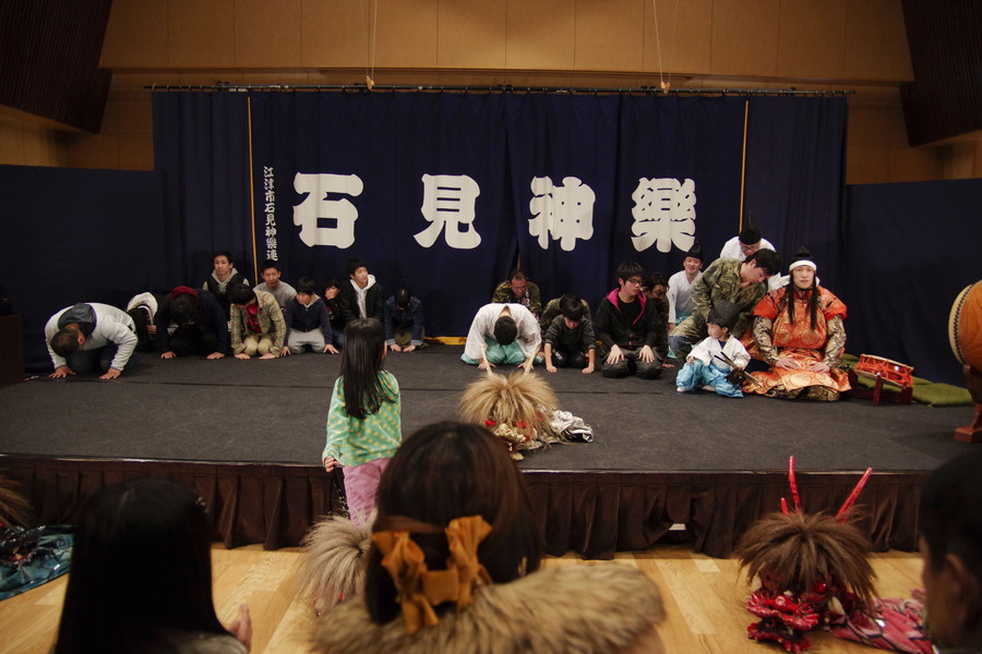 江津駅前パレットごうつ　石見神楽定期公演