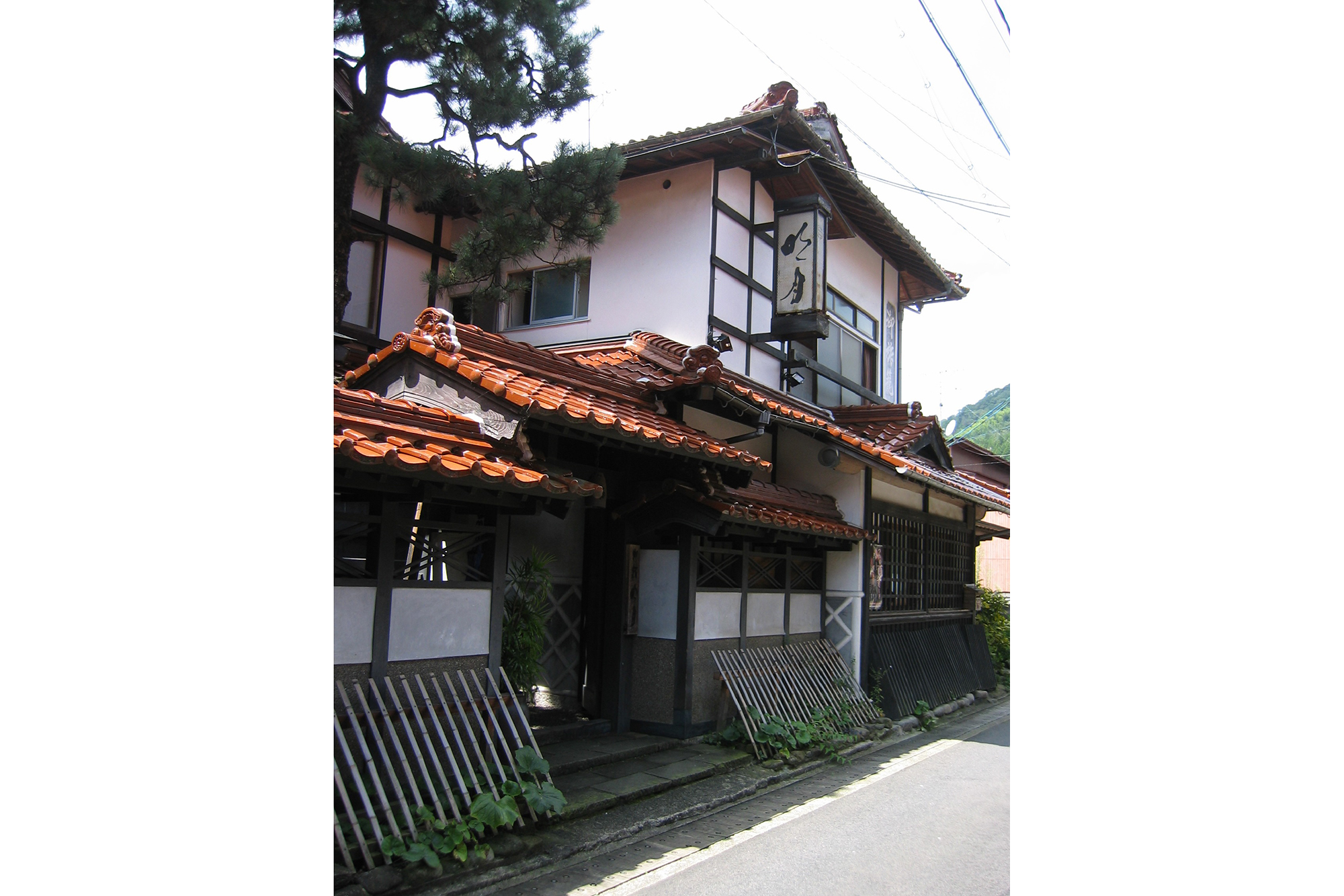 のれん宿明月