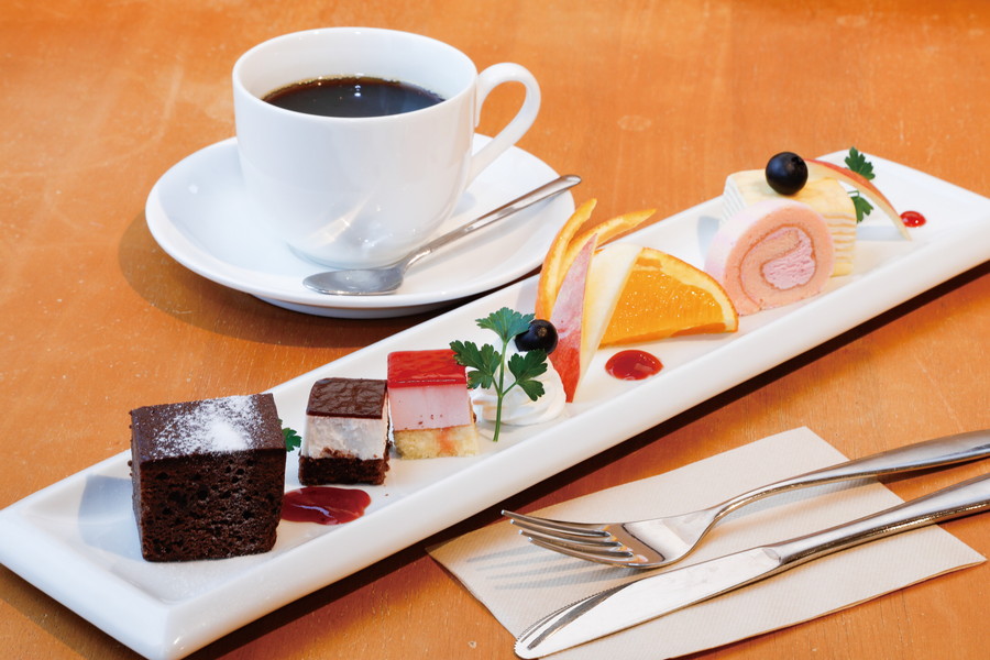 ダイニングカフェ柿の木