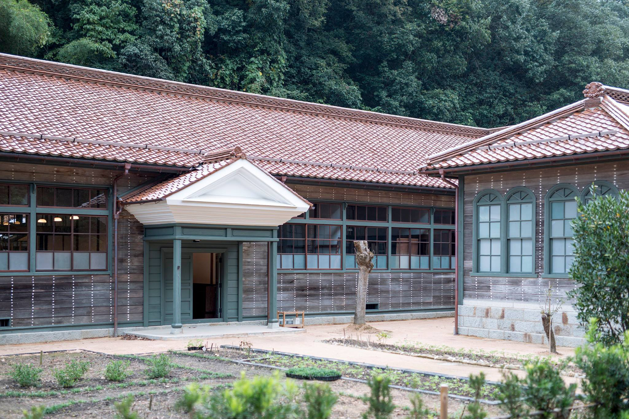 糧（医食の学び舎 旧畑迫病院）