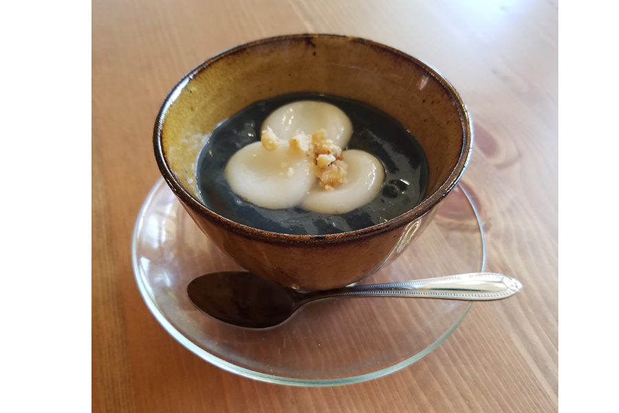 川登芸術村　Cafe Dörfer（カフェ デルファ）