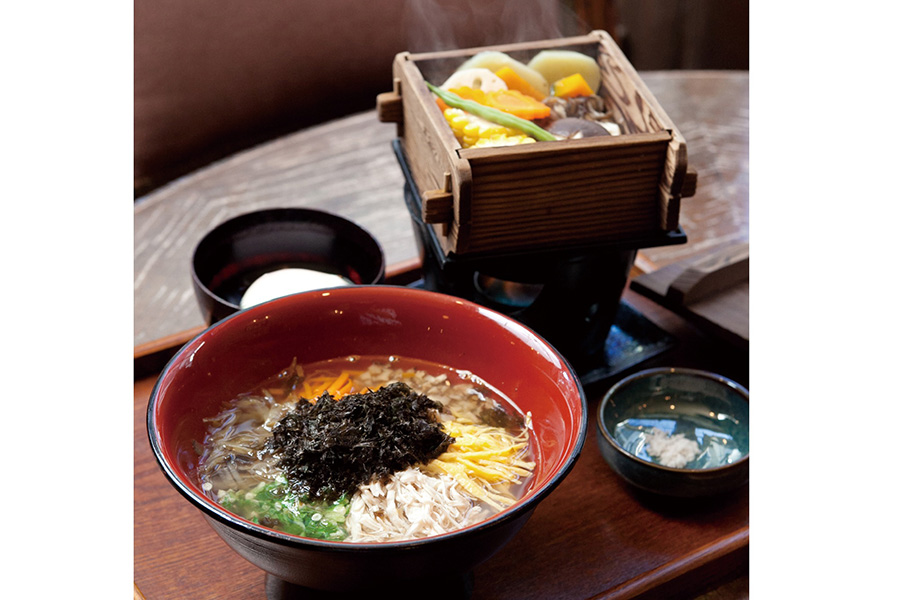 震湯カフェ　内蔵丞