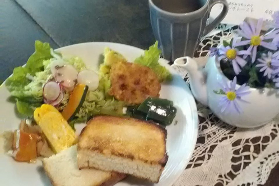 草の庭