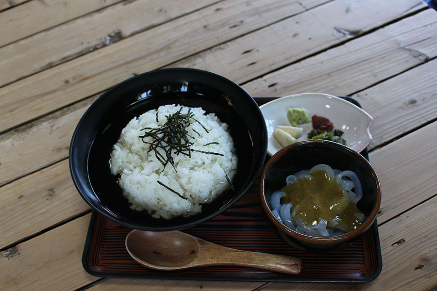 お食事処みのや