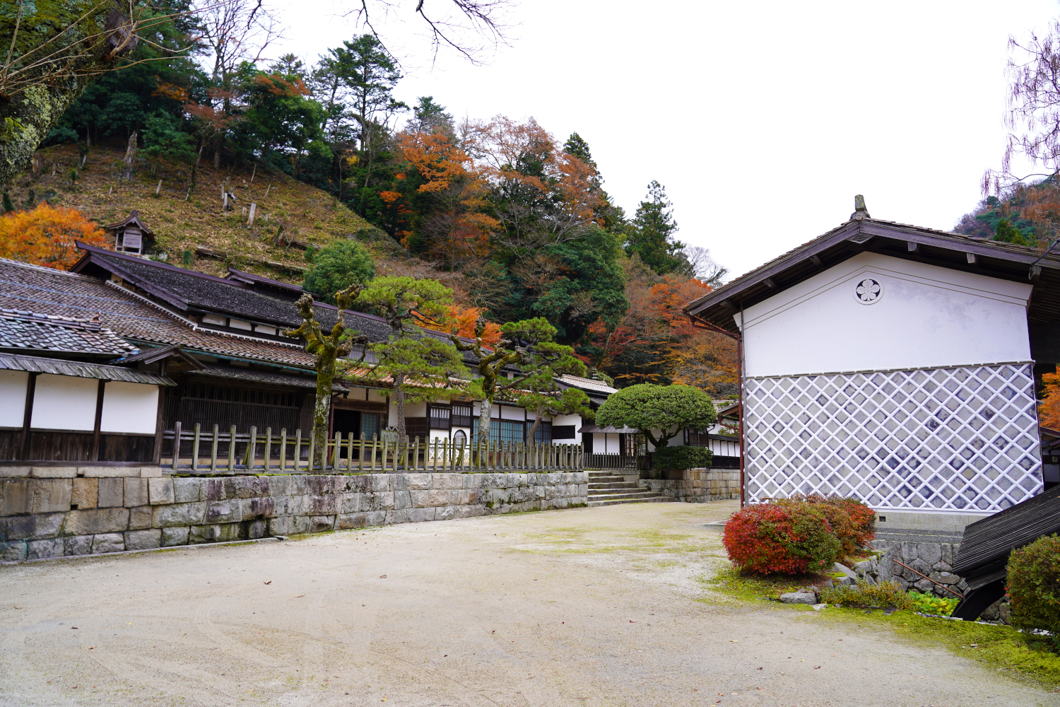 可部屋集成館・櫻井家住宅と庭園