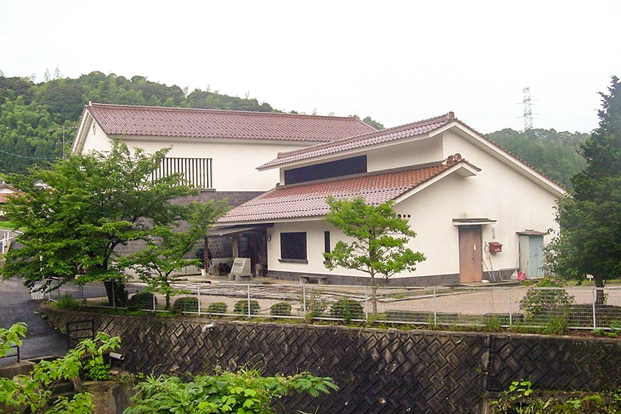 公益財団法人安部栄四郎記念館