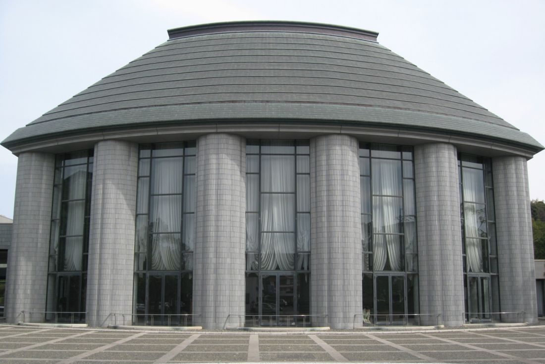 さんびる文化センター プラバホール