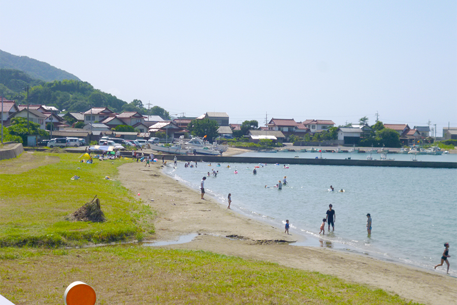 布勢灘河下海水浴場