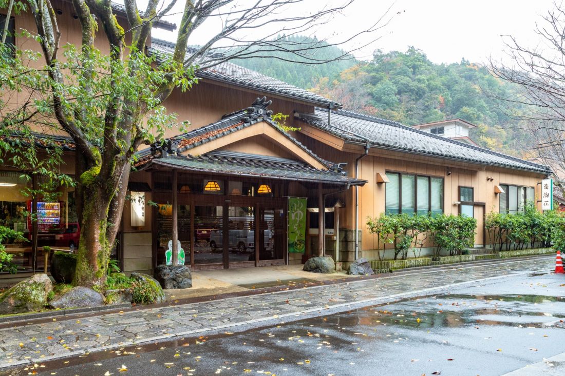 海潮温泉
