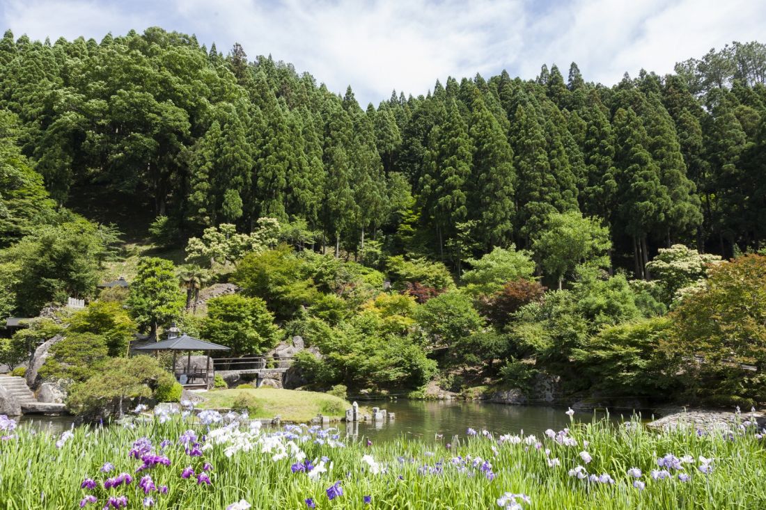 石照庭園