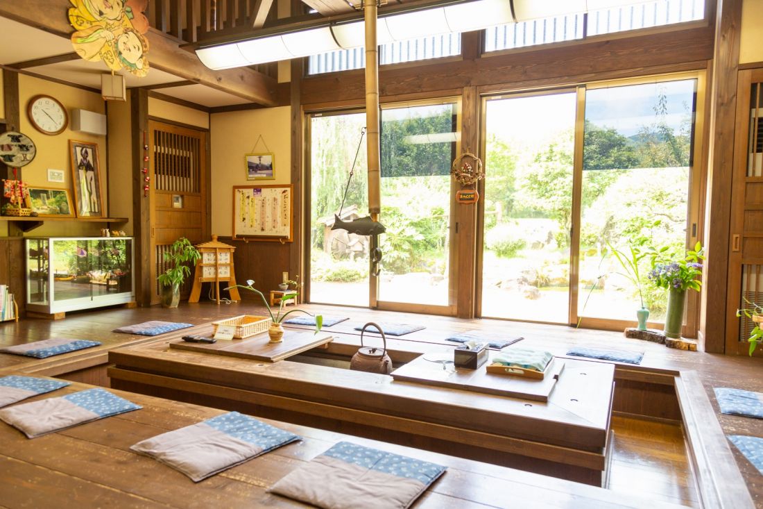 東出雲おちらと村