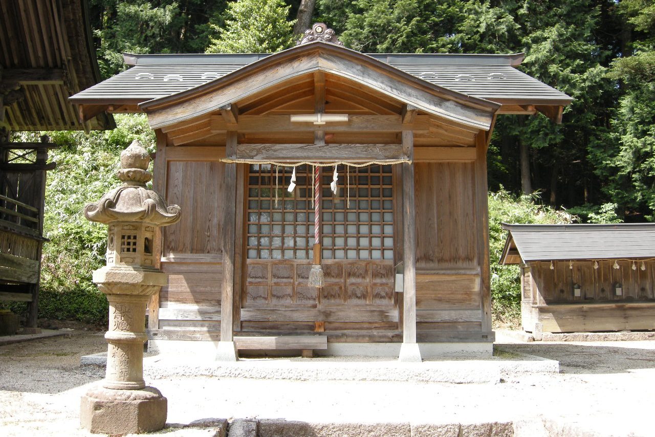 横田八幡宮