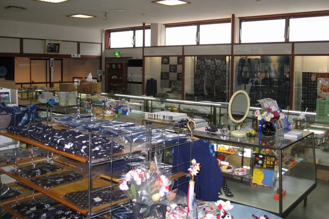 広瀬絣センター