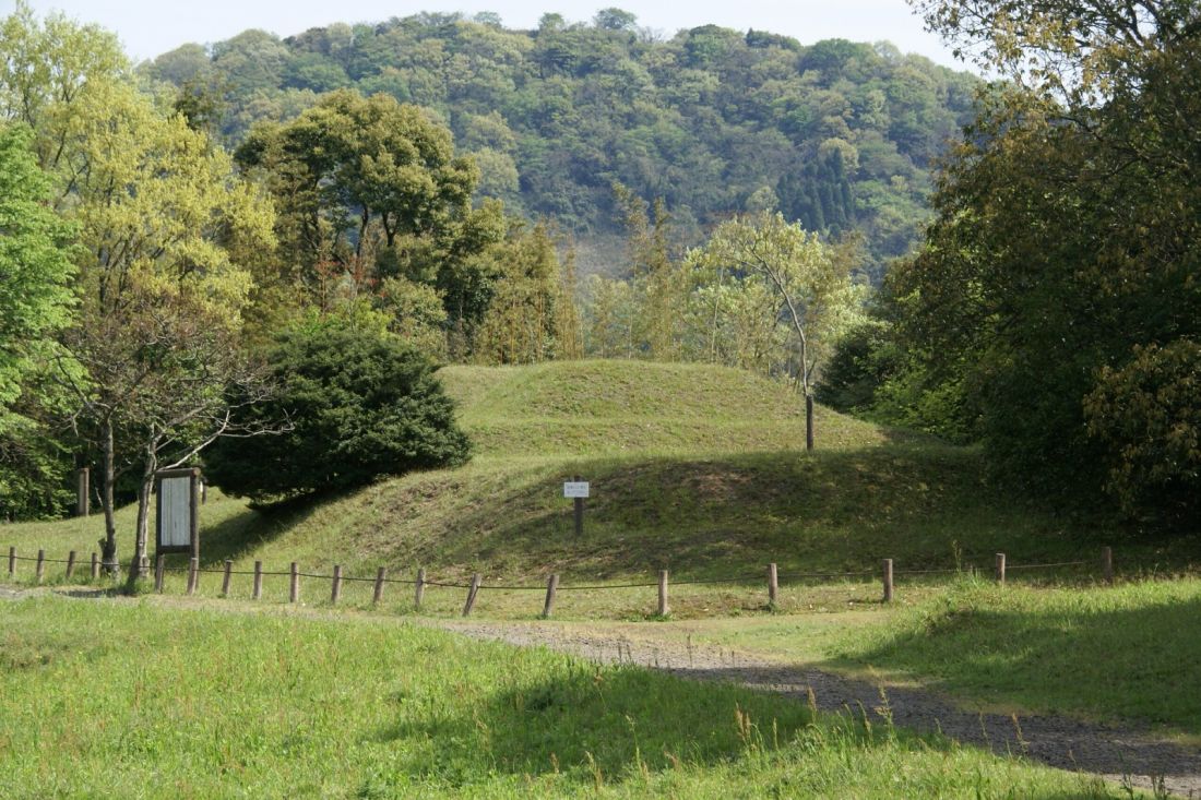 岡田山古墳