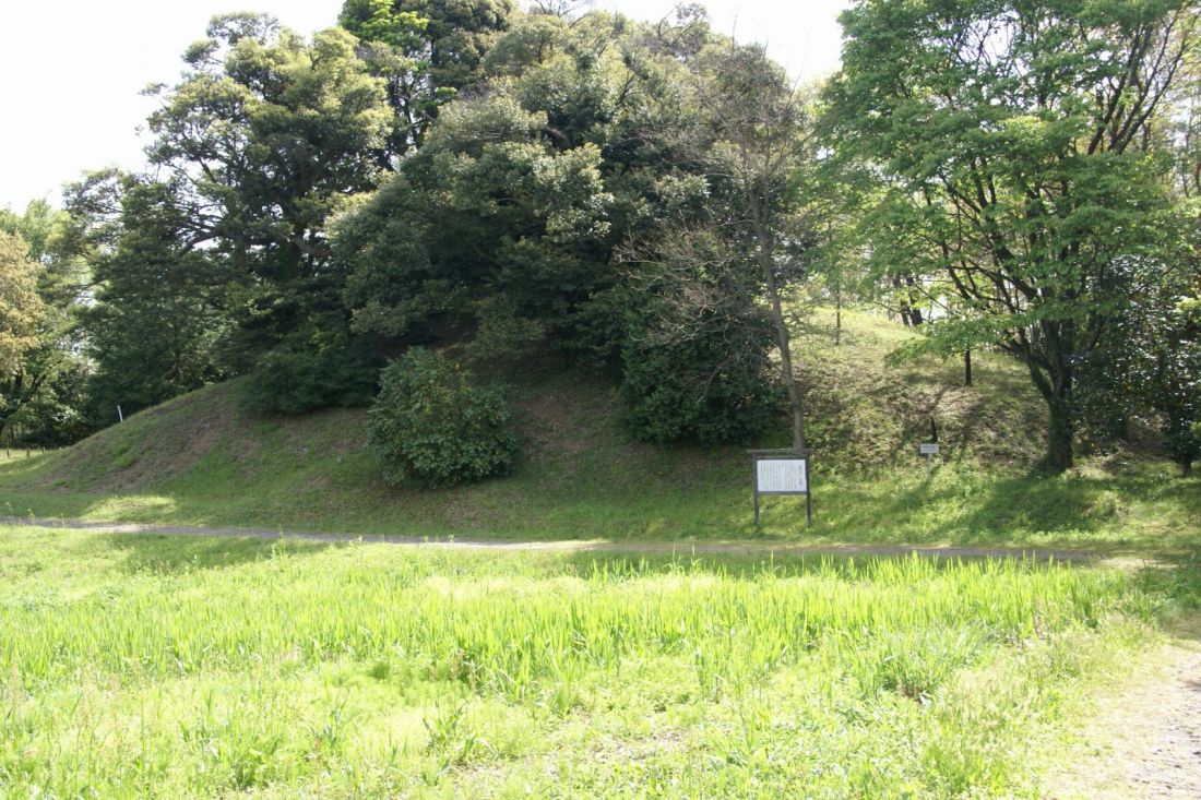 岡田山古墳
