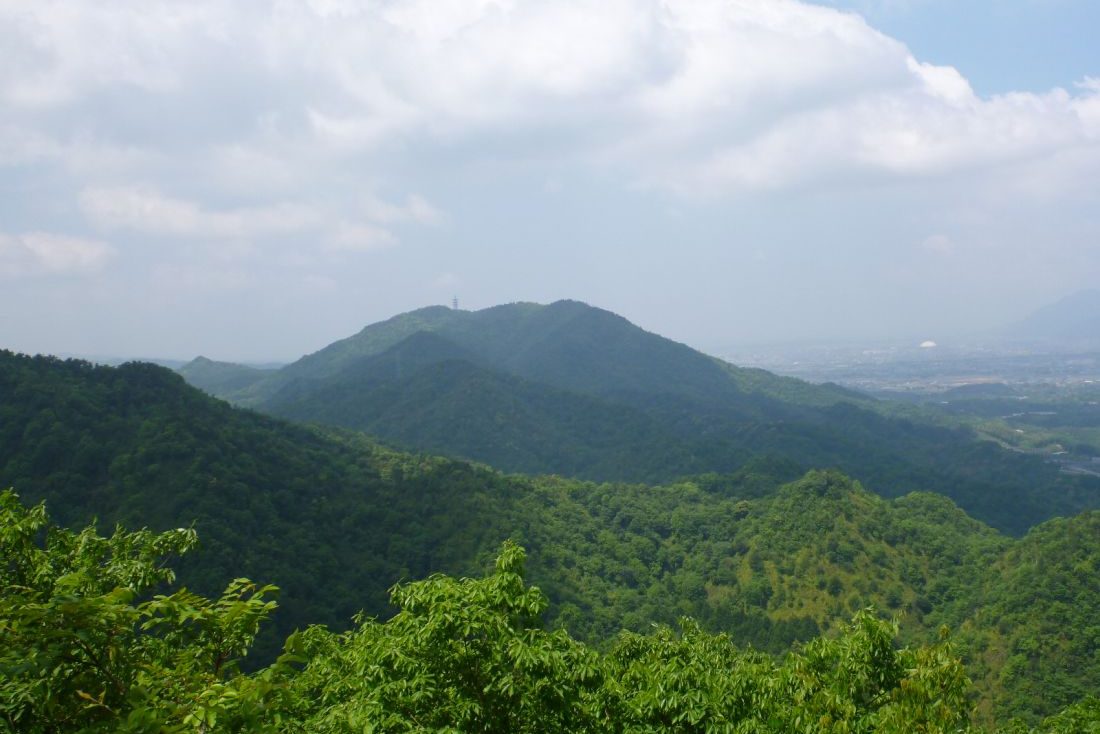 仏経山（神名火山）