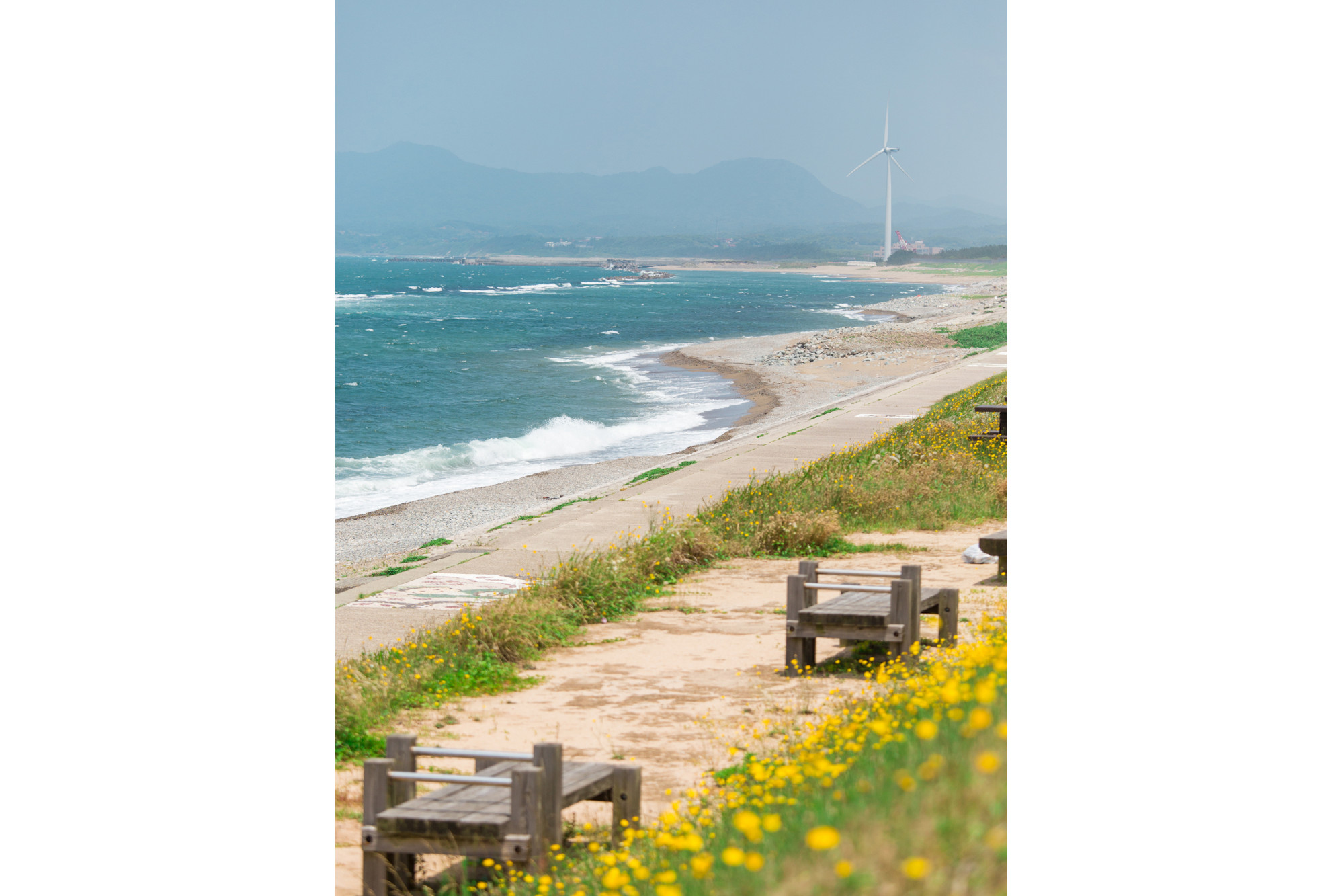 持石海岸（三里ヶ浜）