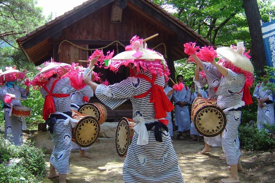 鹿子原の虫送り踊り