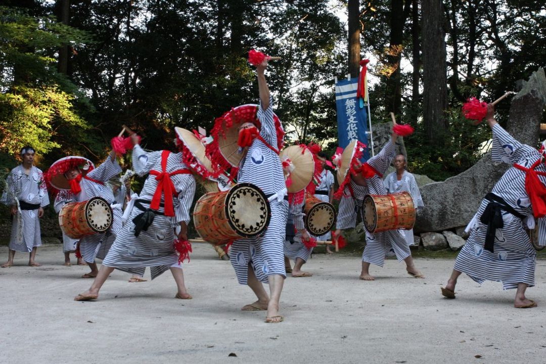 鹿子原の虫送り踊り