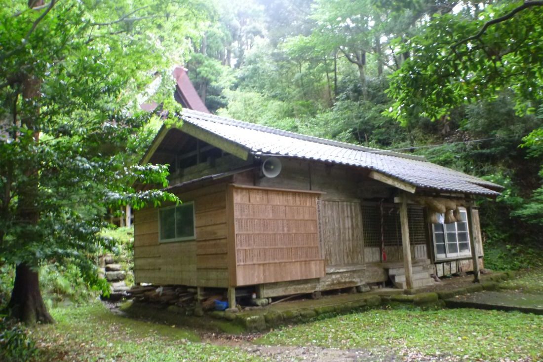 高田神社