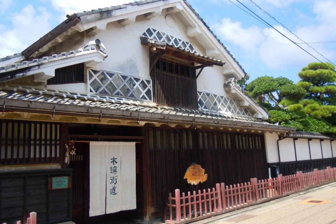 出雲市立木綿街道交流館「本石橋邸」