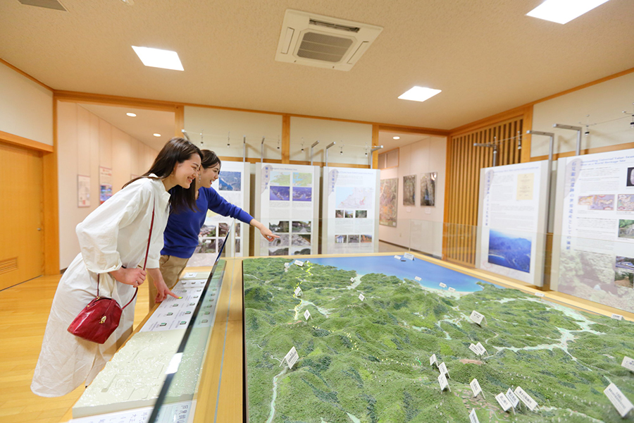石見銀山世界遺産センター