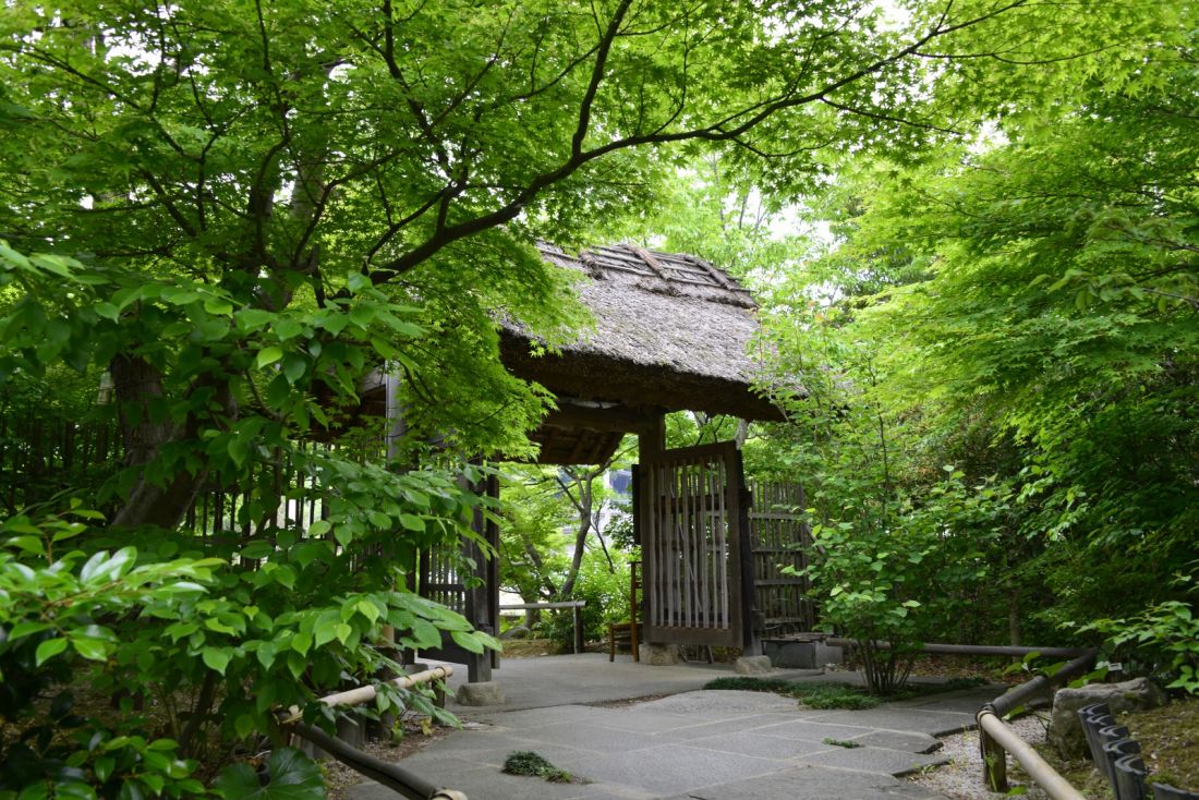 湯宿草菴