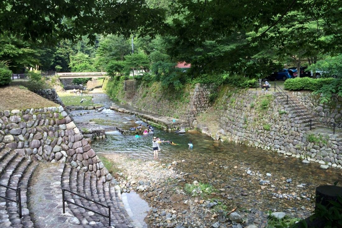 みと自然の森
