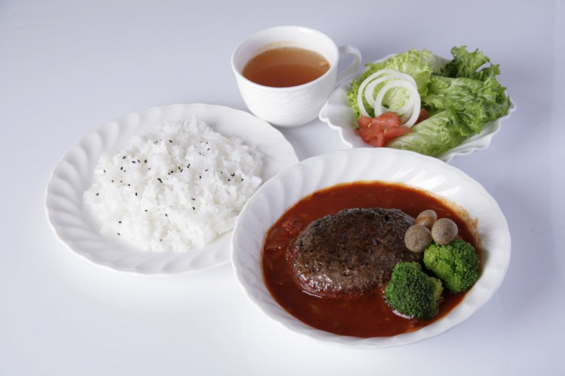 SANBE BURGER　三瓶本店