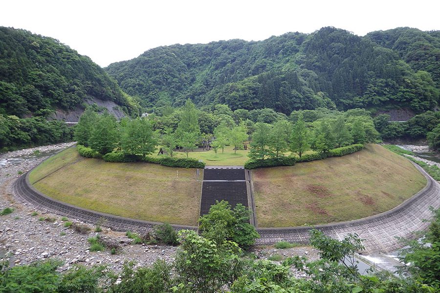 御部ダム