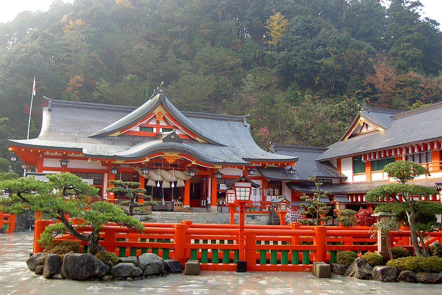 太皷谷稲成神社