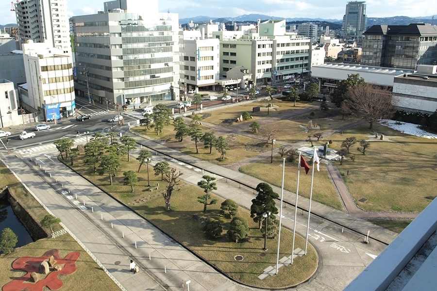 島根県庁