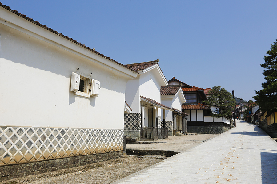 田部家土蔵群