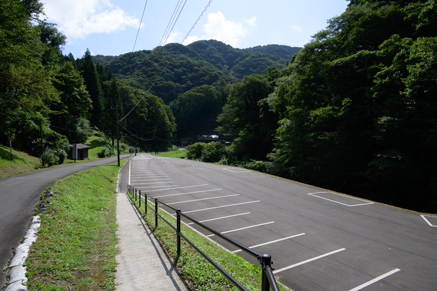 龍頭が滝　駐車場